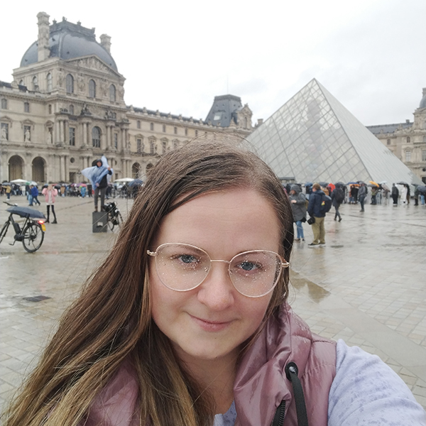 My Louvre: First Encounter with a Legend. Anna Mamchur