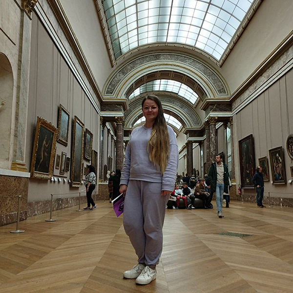 Navigating the Louvre. Anna Mamchur
