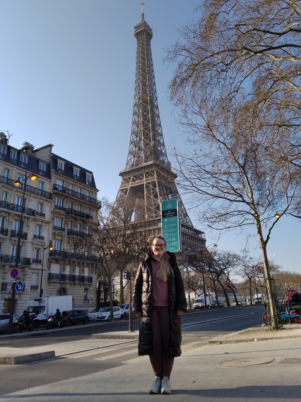 Paris, 8 March 2022. The first brief encounter with the city near the Eiffel Tower — Anna Mamchur