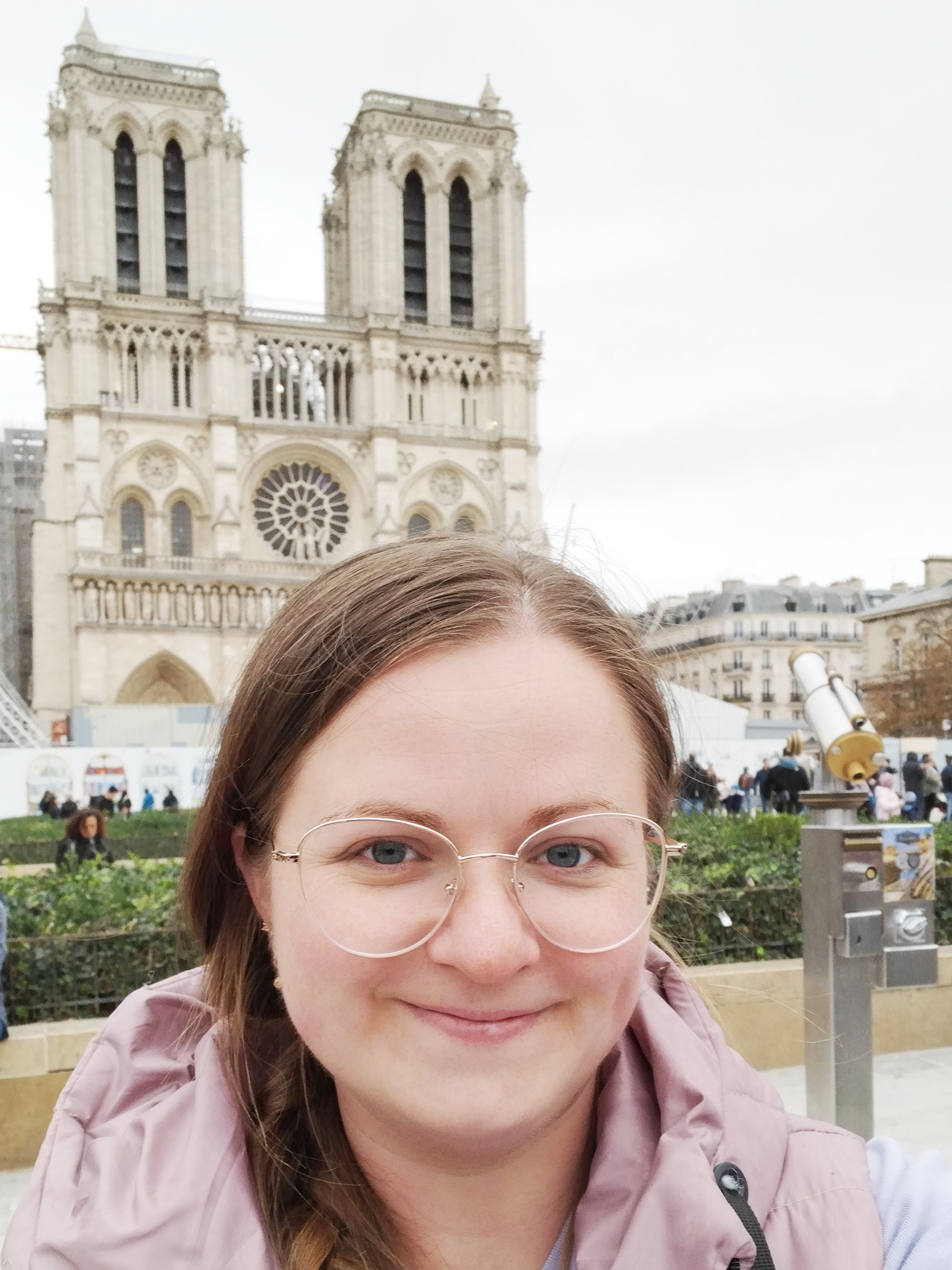 Notre-Dame in Paris. The Gothic façade as the vertical of time — Anna Mamchur