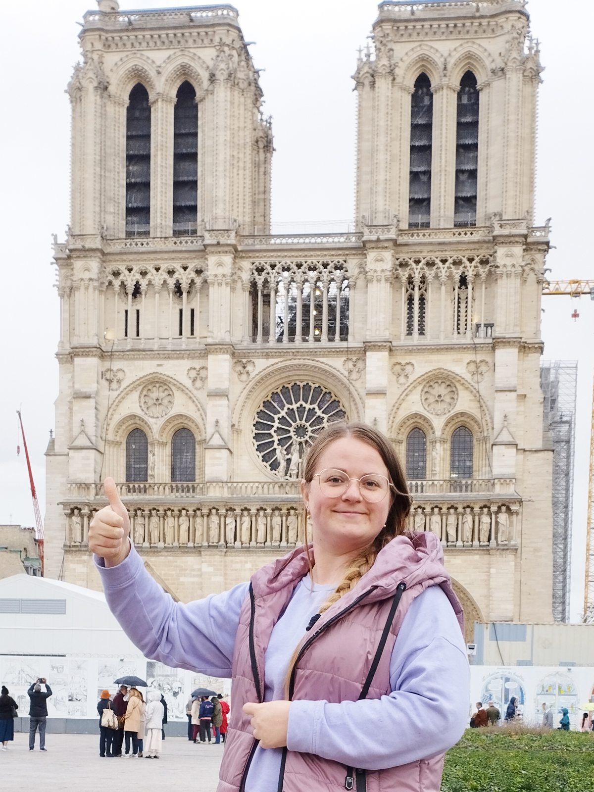 Notre-Dame Cathedral. Gothic symmetry and an upward direction — Paris, Anna Mamchur